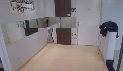 VENDE-SE APARTAMENTO COM 2 QUARTOS