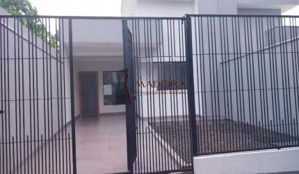 VENDE-SE LINDA CASA NOVA COM SUITE