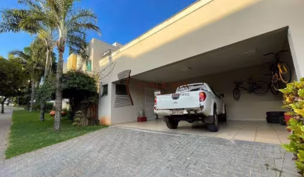 VENDA – SOBRADO ALTO PADRÃO NO CONDOMÍNIO VILLAGIO BOURBON | MARINGÁ - PR