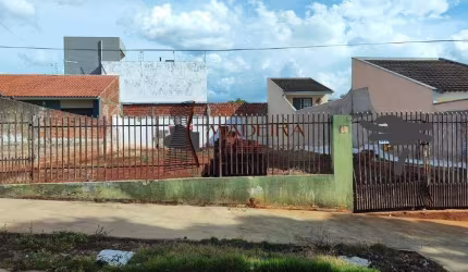 Vende-se terreno inteiro no Jardim Oasis - Maringa, com 300m2