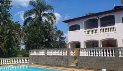 Chácara / sítio com 5 quartos à venda em Santana, São José dos Campos  por R$ 1.800.000