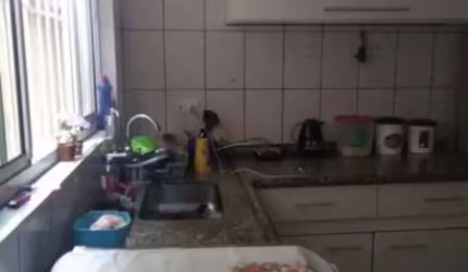 Casa com 3 quartos à venda no Jardim Uirá, São José dos Campos  por R$ 380.000