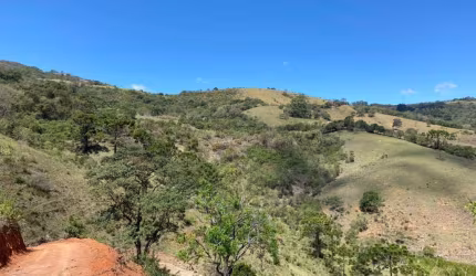 Chácara / sítio à venda na Zona Rural, Cunha  por R$ 980.000
