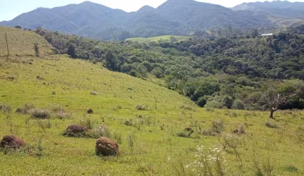 Chácara / sítio à venda em São Francisco Xavier, São José dos Campos  por R$ 200.000