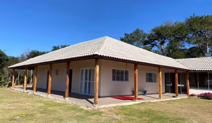 Chácara / sítio com 3 quartos à venda no Sape I, Caçapava  por R$ 1.500.000