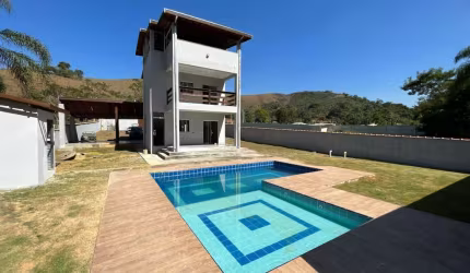 Chácara / sítio com 4 quartos à venda no Recanto Caeté, São José dos Campos  por R$ 770.000
