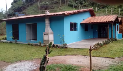 Chácara / sítio com 3 quartos à venda em Santa Barbara, São José dos Campos  por R$ 2.300.000
