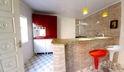 Casa com 2 quartos à venda em Santana, São José dos Campos  por R$ 650.000