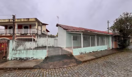 Casa com 3 quartos à venda em Santana, São José dos Campos  por R$ 425.000