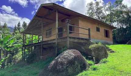 Chácara / sítio com 3 quartos à venda em Santa Barbara, São José dos Campos  por R$ 630.000