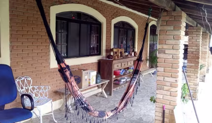 Chácara / sítio com 3 quartos à venda em Buquirinha, São José dos Campos  por R$ 500.000