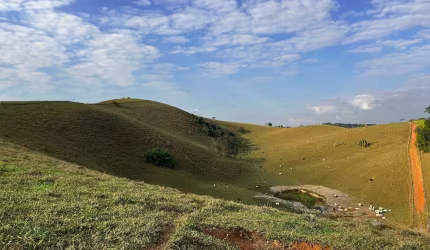 Chácara / sítio à venda na Zona Rural, Jambeiro  por R$ 300.000