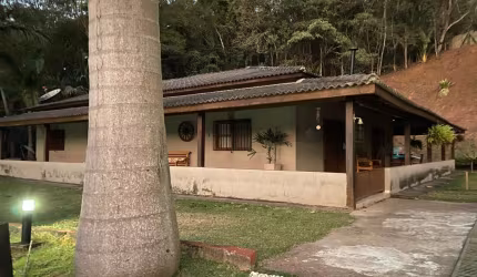 Chácara / sítio com 3 quartos à venda na Ponte Nova, Monteiro Lobato  por R$ 900.000