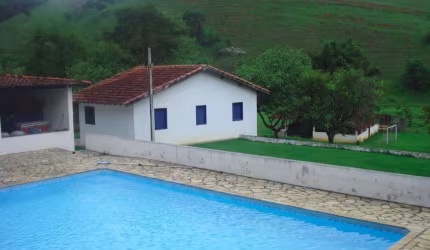 Chácara / sítio com 3 quartos à venda na Ponte Nova, Monteiro Lobato  por R$ 2.500.000