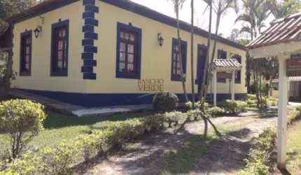 Chácara / sítio com 4 quartos à venda no Centro, Santa Branca  por R$ 3.560.000