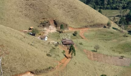 Fazenda com 1 sala à venda em Santana, São José dos Campos  por R$ 7.400.000