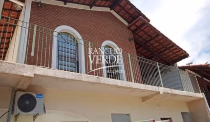 Casa com 3 quartos à venda no Monte Castelo, São José dos Campos  por R$ 600.000