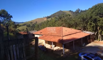 Chácara / sítio com 4 quartos à venda no Centro, Monteiro Lobato  por R$ 500.000