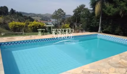 Chácara / sítio à venda no Centro, Igaratá  por R$ 890.000