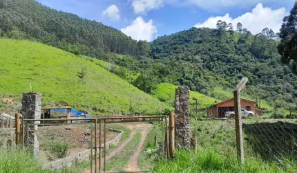 Chácara / sítio à venda no Lajeado, Paraibuna  por R$ 750.000