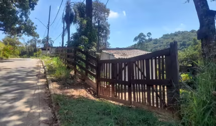 Chácara / sítio com 1 quarto à venda no Buquirinha II, São José dos Campos  por R$ 170.000
