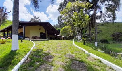 Chácara / sítio com 5 quartos à venda no Costinha, São José dos Campos  por R$ 1.500.000