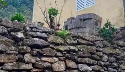 Chácara / sítio com 2 quartos à venda no Paiol Grande, São Bento do Sapucaí  por R$ 500.000