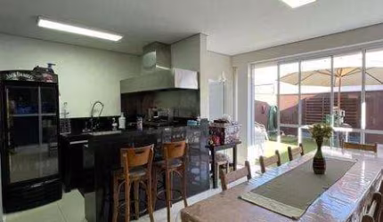 Casa para Venda em Araraquara, Jardim Imperador II, 3 dormitórios, 4 banheiros, 4 vagas