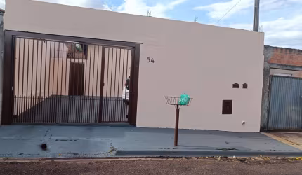 Casa para Venda em Araraquara, Jardim Dumont, 2 dormitórios, 1 banheiro, 3 vagas
