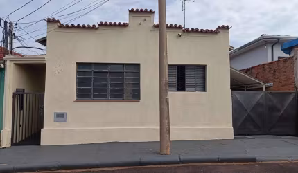 Casa para Venda em Araraquara, Quitandinha, 3 dormitórios, 2 banheiros, 5 vagas