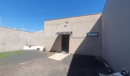 Casa para Venda em Araraquara, Jardim Santa Thereza, 2 dormitórios, 2 banheiros, 4 vagas