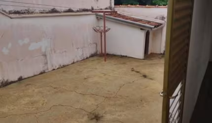 Casa para Venda em Araraquara, Jardim Dom Pedro I, 3 dormitórios, 2 banheiros