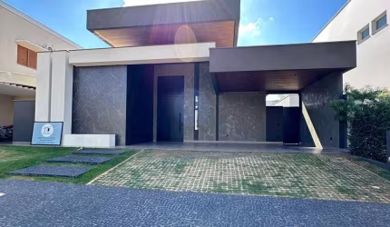 Casa em Condomínio para Venda em Araraquara, Parque Residencial Damha, 3 dormitórios, 1 suíte, 4 banheiros, 4 vagas