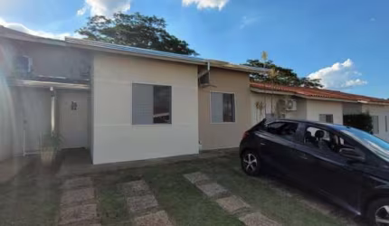 Casa em Condomínio para Venda em Araraquara, Jardim Dumont, 2 dormitórios, 2 banheiros, 2 vagas