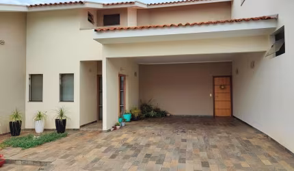 Casa em Condomínio para Venda em Araraquara, Jardim dos Flamboyants, 4 dormitórios, 1 suíte, 4 banheiros, 4 vagas