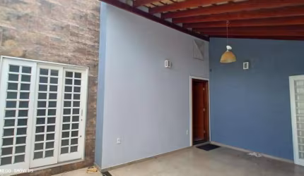 Casa para Venda em Araraquara, Parque Alvorada, 2 dormitórios, 1 suíte, 2 banheiros, 2 vagas