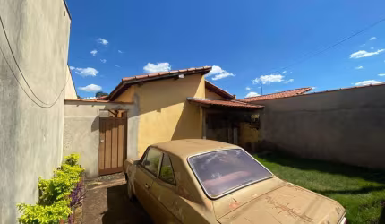 Casa para Venda em Araraquara, Jardim Dumont, 2 dormitórios, 1 banheiro, 1 vaga