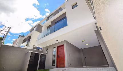 Casa em Condomínio em Curitiba/PR