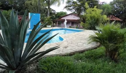 Chácara / sítio com 4 quartos à venda na Bairro do Pires - Espírito Santo do Pinhal, Bairro dos Pires, Espírito Santo do Pinhal por R$ 990.000