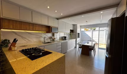 Casa em condomínio fechado com 3 quartos à venda na Avenida Expedito Quartieri, 1300, Mirante, Mogi Mirim por R$ 689.000