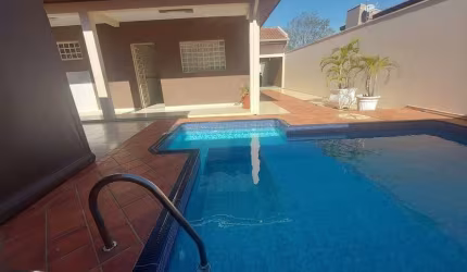 Casa com 3 quartos à venda na Rua Joaquim Caetano, S/N, Parque Guainco, Mogi Guaçu por R$ 690.000