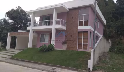 Casa em condomínio fechado com 4 quartos à venda na Estrada da Paciência, Maria Paula, São Gonçalo, 309 m2 por R$ 899.000