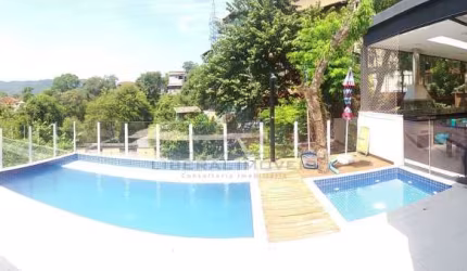 Casa em condomínio fechado com 3 quartos à venda no Sape