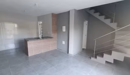 Casa de Vila com 2 dorms, Maria Paula, São Gonçalo, Cod: 1035
