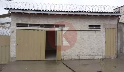 Casa de 02 quartos 01 vaga de garagem no Rio Branco