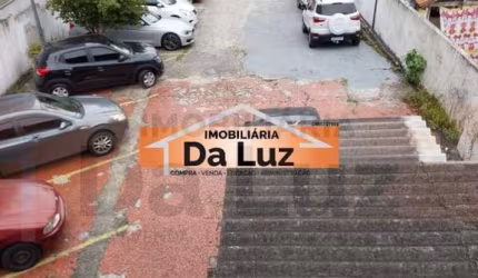 VENDE-SE TERRENO PLANO 572M² NO BAIRRO JARDIM SANTO ANDRÉ