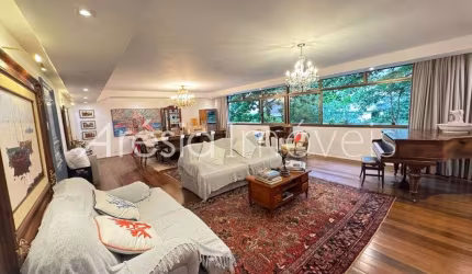 Apartamento com 2 quartos, 1 suíte  à venda, 190 m² por R$ 4.950.000 - Leblon - Rio de Janeiro/RJ