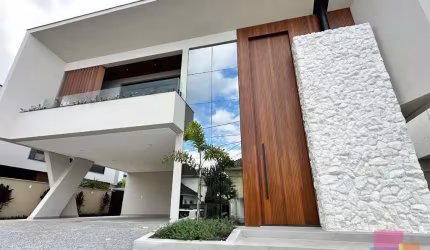 Casa em condomínio fechado com 4 quartos à venda na Rua Presidente Vargas, --, Pirabeiraba, Joinville por R$ 2.850.000
