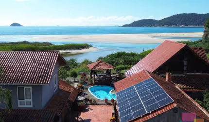 Casa com 3 quartos à venda na Descanso, --, Ubatuba, São Francisco do Sul por R$ 3.900.000