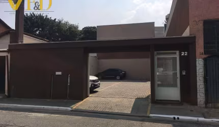 Sobrado em condomínio à venda na Vila santa Clara!